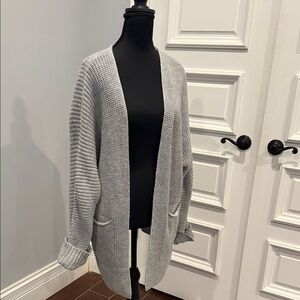 Elegant and COMFIE Gray Women's Cardigan Sweater
